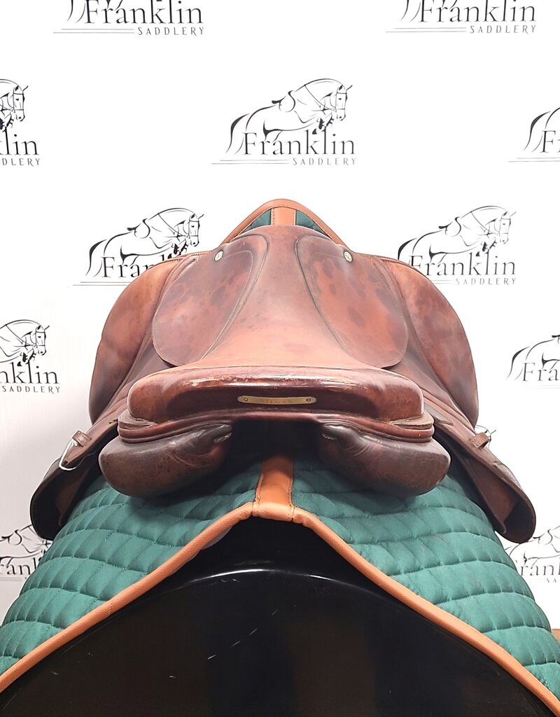 CWD Jumping Saddle 17" Seat Consignment #735