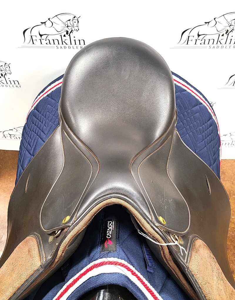 HDR Advantage Jumping Saddle 16" Seat Consignment #749