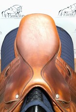 Butet Used Butet Premium Integrated M 17.5 Seat 1.75 Flap Standard Tree Gold Saddle