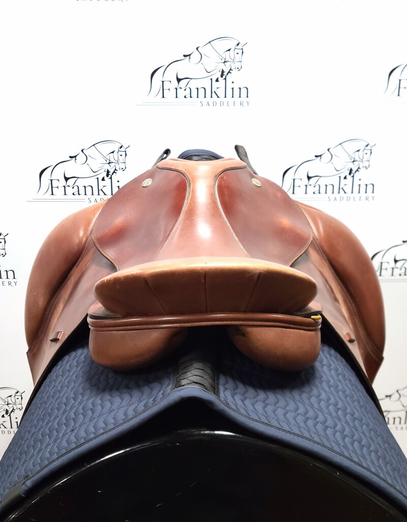 Crosby Jumping Saddle 17.5" Seat Consignment #757