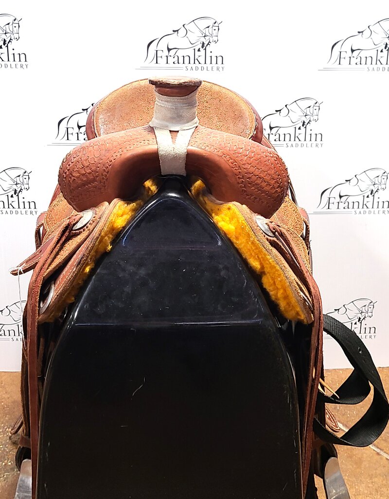 Heart Of Texas Western Ranch/Roping Saddle 16" Seat Consignment #762