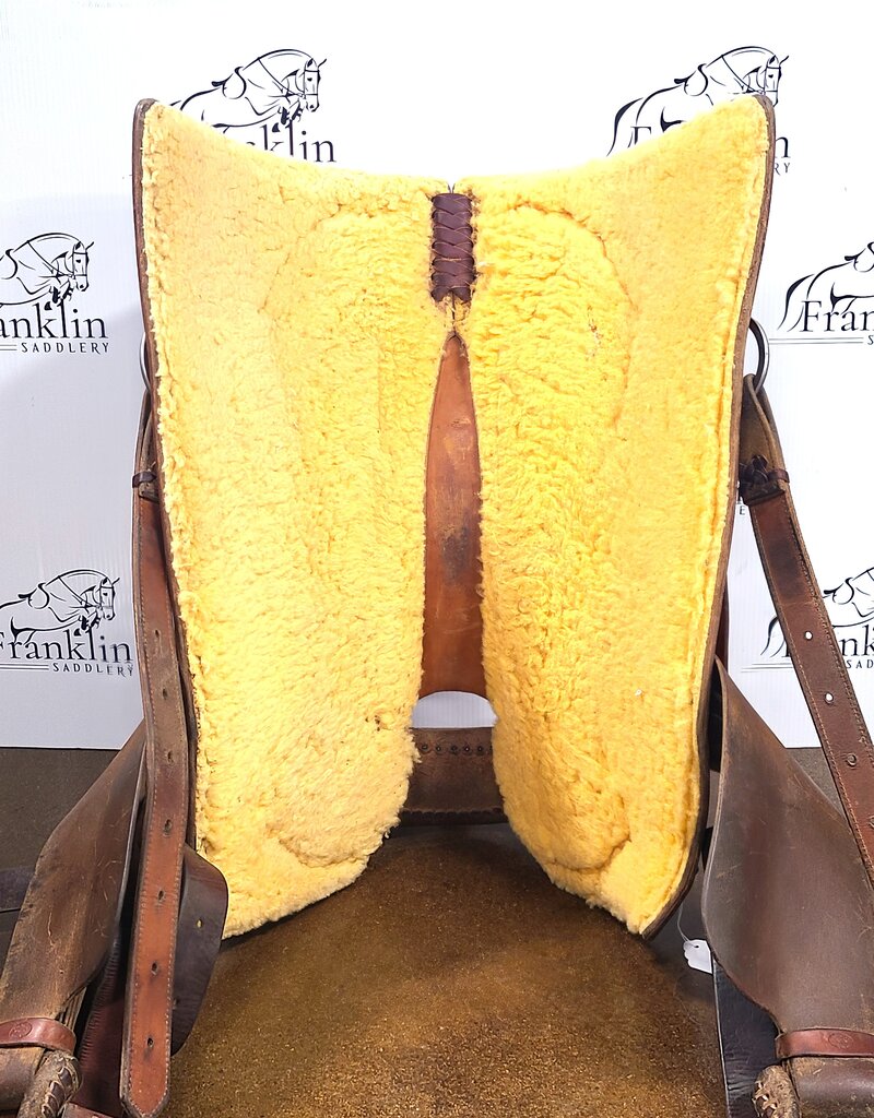 David Pollat Cutting Saddle 17" Seat Consignment #763