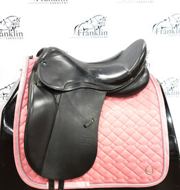 Stubben Genesis Dressage Saddle 17.5" Consignment #769