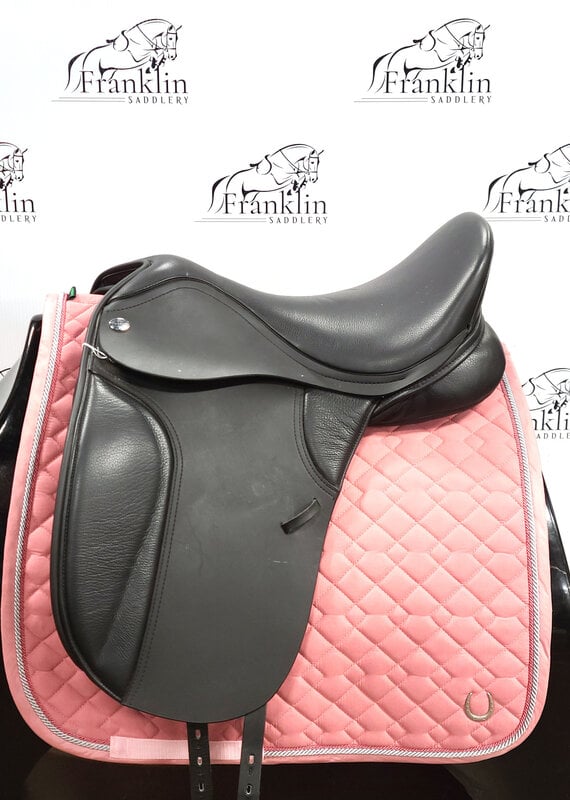 Thorowgood Synthetic Dressage Saddle 18.5" Seat Consignment #768