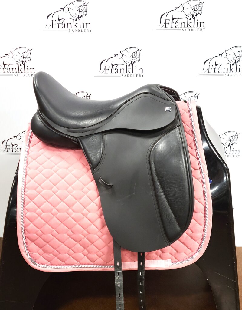 Thorowgood Synthetic Dressage Saddle 18.5" Seat Consignment #768