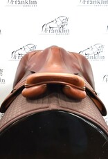 Butet Used Butet Premium L 17" Seat 2.5 Flap Standard Tree Gold Saddle Consignment #772
