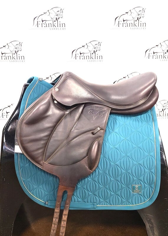 Voltaire Lexington Monoflap Saddle 18.5" Seat Consignment #774