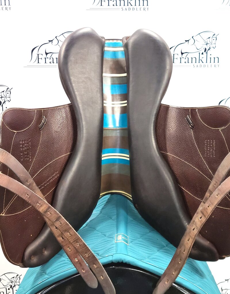 Voltaire Lexington Monoflap Saddle 18.5" Seat Consignment #774