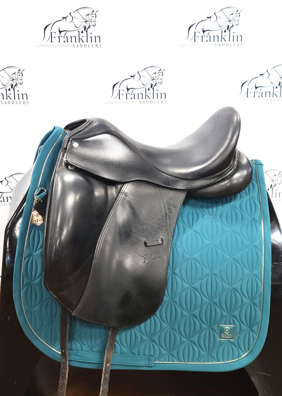 Custom Saddlery Steffen's Advantage Monoflap Dressage Saddle 17" Seat Consignment #773