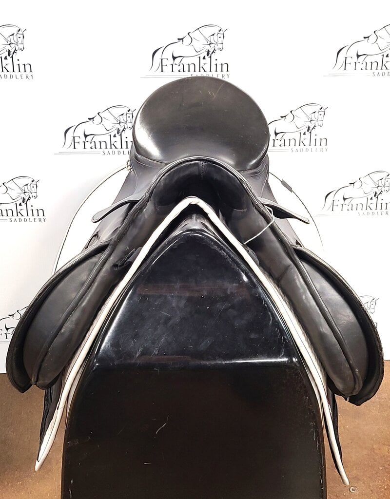 Kieffer Aachen II AT All Purpose Saddle 17" Seat Consignment #776