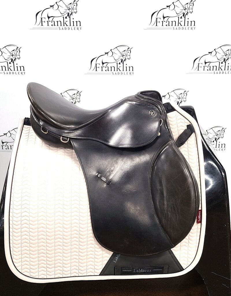 Kieffer Aachen II AT All Purpose Saddle 17" Seat Consignment #776