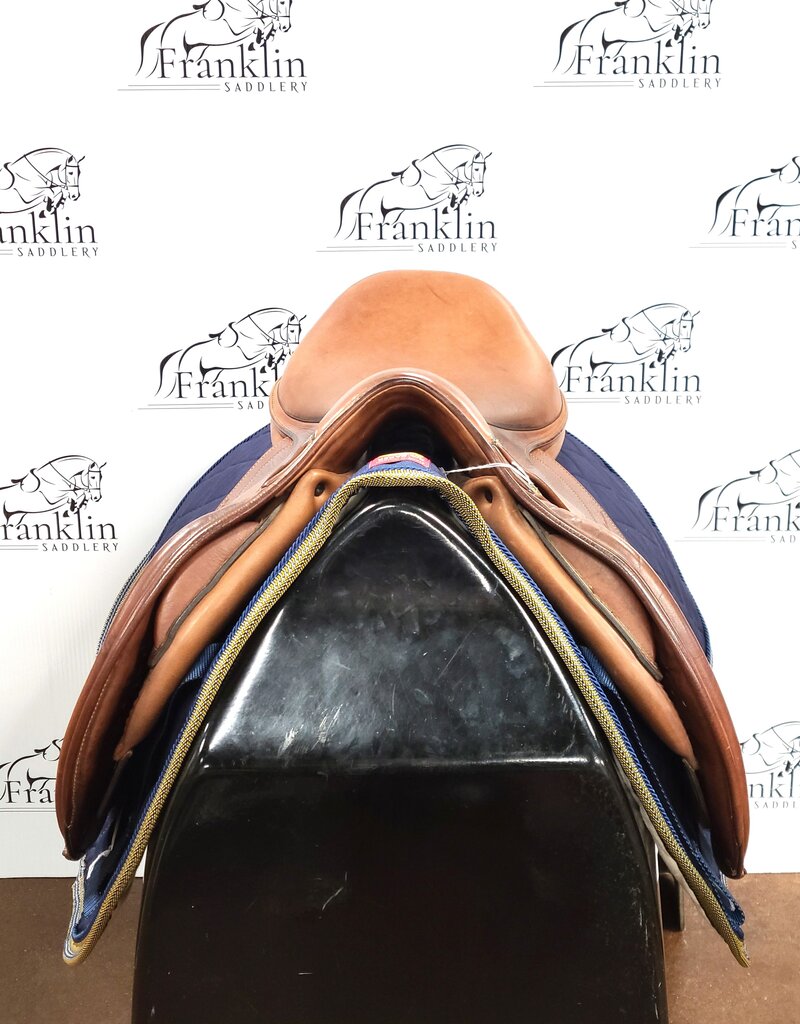 M. Toulouse Jumping Saddle 18" Seat Consignment #795