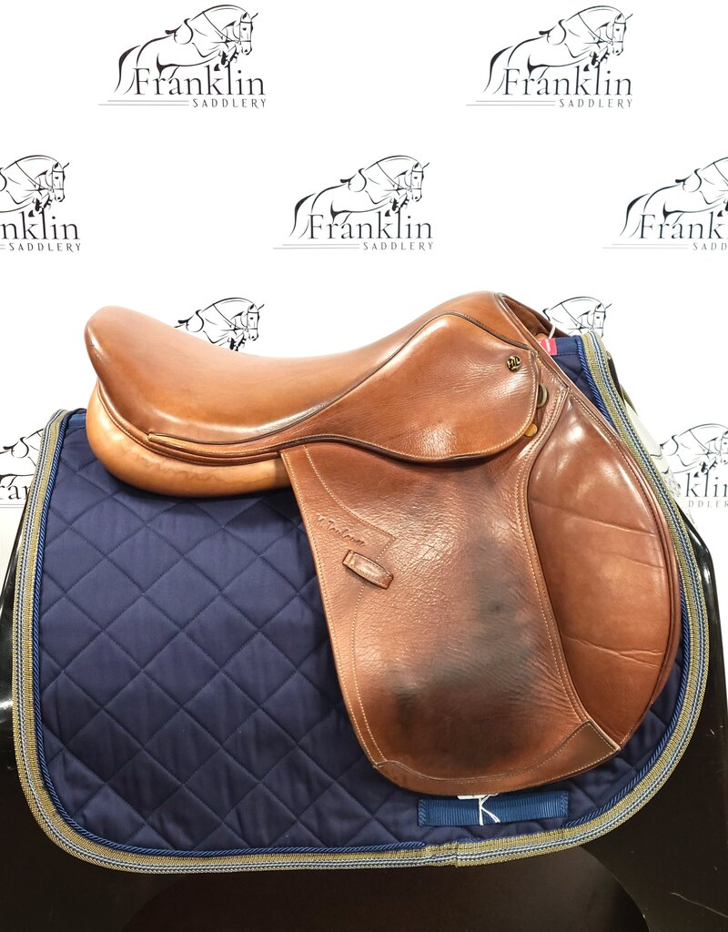M. Toulouse Jumping Saddle 18" Seat Consignment #795