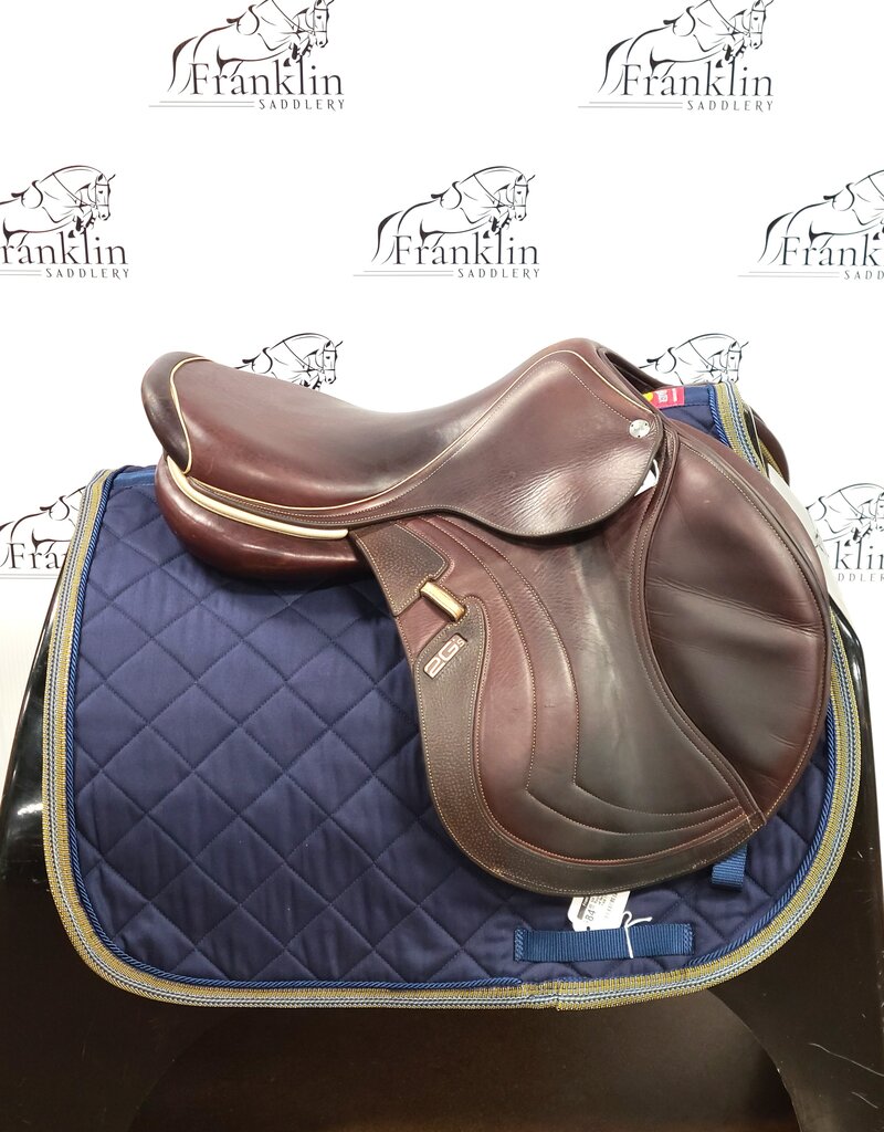CWD Optim Jumping Saddle 17.5"  Seat Consignment #797
