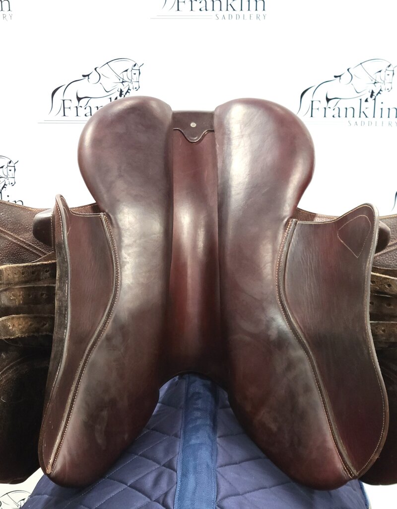 CWD Optim Jumping Saddle 17.5"  Seat Consignment #797