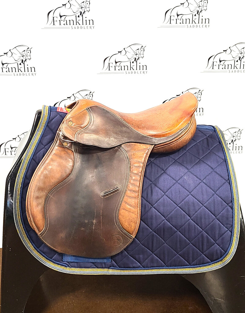 Crosby Jumping Saddle 16.5" Seat Consignment #787