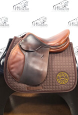 Used Butet C 17.5" Seat 2.25 Flap Standard Tree Gold Saddle Consignment #790