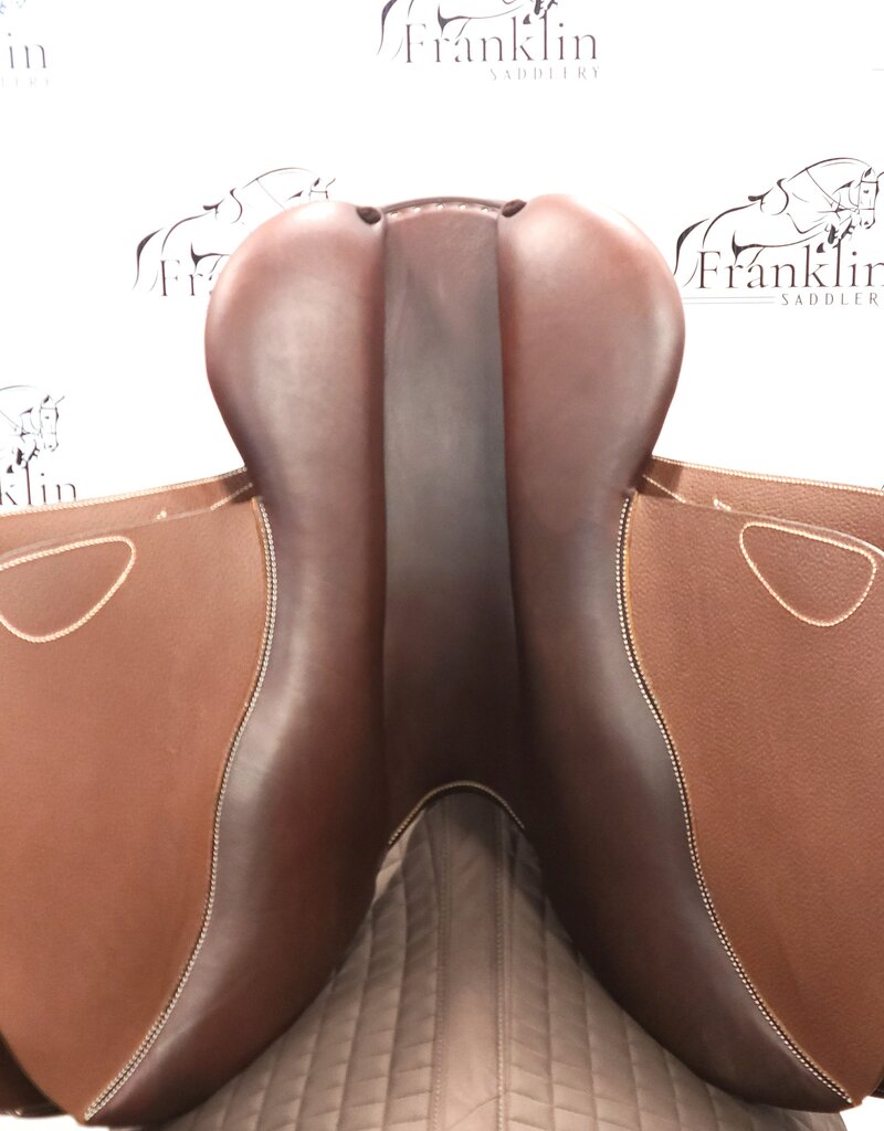 Butet Butet Premium Integrated L 16.5" Seat 2.25 Flap Standard Tree Gold Saddle