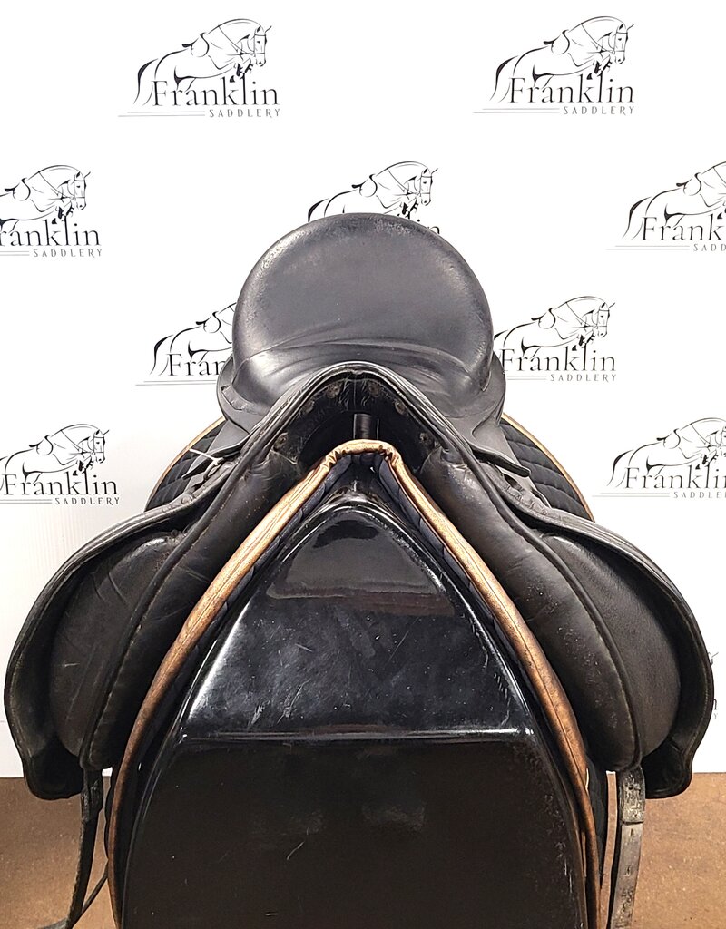 Frank Baines Omni Dressage Saddle 17" Seat Consignment #804
