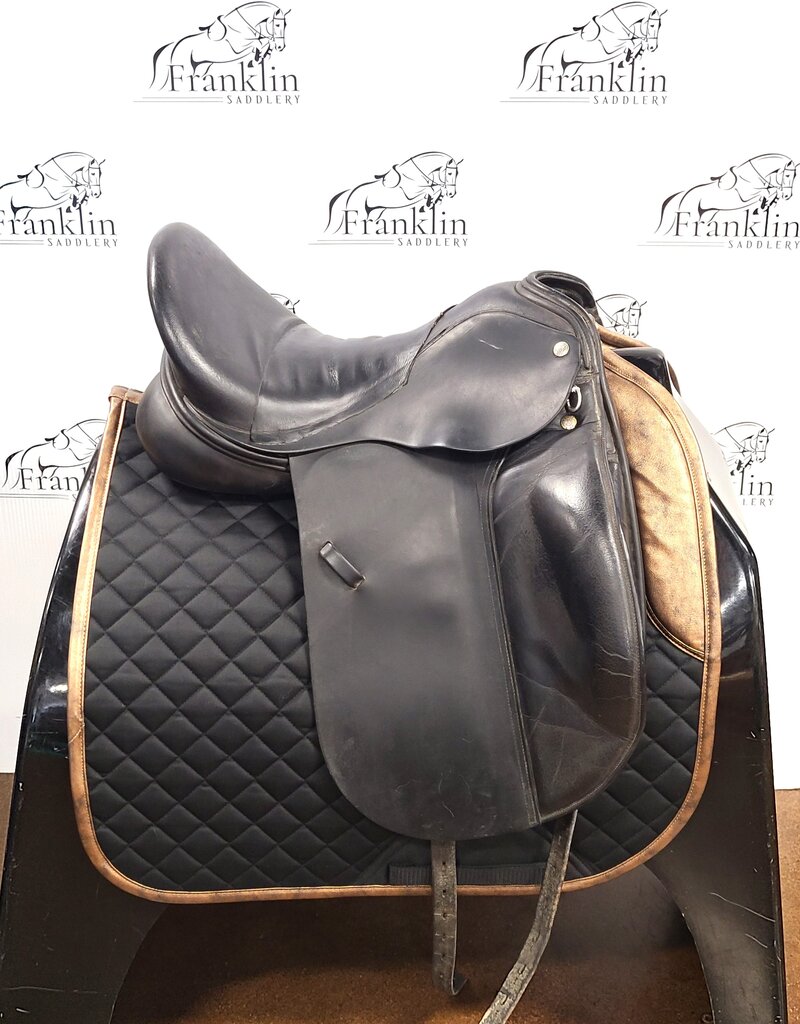 Frank Baines Omni Dressage Saddle 17" Seat Consignment #804