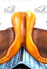 English Saddle 17.5" Seat Saddle Consignment #809