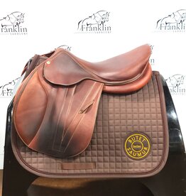 Butet Used Butet Premium Integrated M 17.5" Seat 2 Flap Wide Tree DTF Gold Saddle Consignment #661