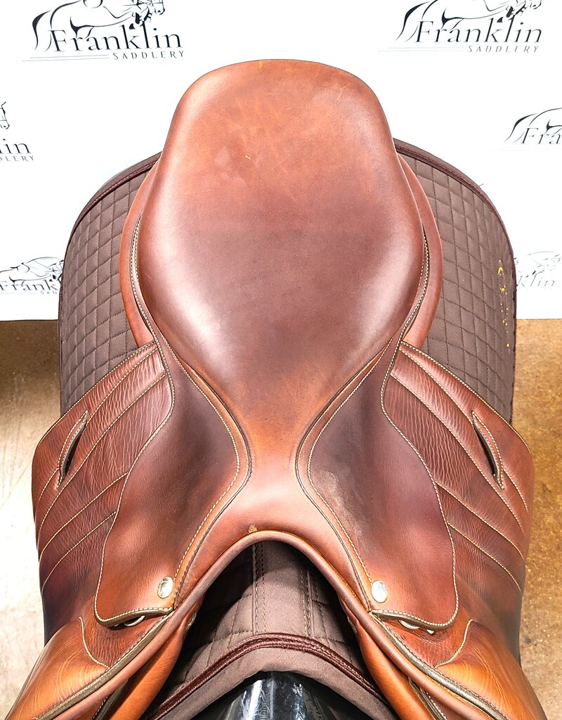 Butet Used Butet Premium Integrated M 17.5" Seat 2 Flap Wide Tree DTF Gold Saddle Consignment #661
