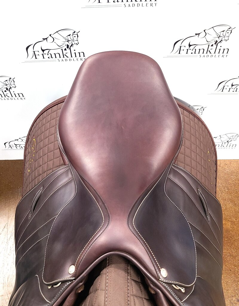 Butet Used Butet Premium M 17.5" Seat 2.5 Flap Extra Wide Tree D+TF Panel Cachou Saddle Consignment #639