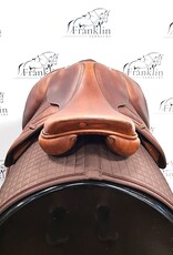 Butet Used Butet Premium Integrated M 17.5 Seat 1.75 Flap Standard Tree Gold Saddle