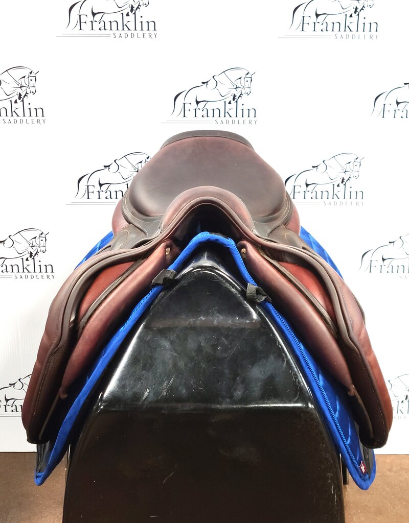 CWD 2G Jumping Saddle 17.5" Seat Medium Tree Consignment #816