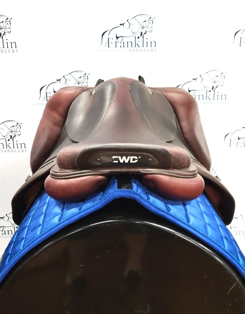 CWD 2G Jumping Saddle 17.5" Seat Medium Tree Consignment #816