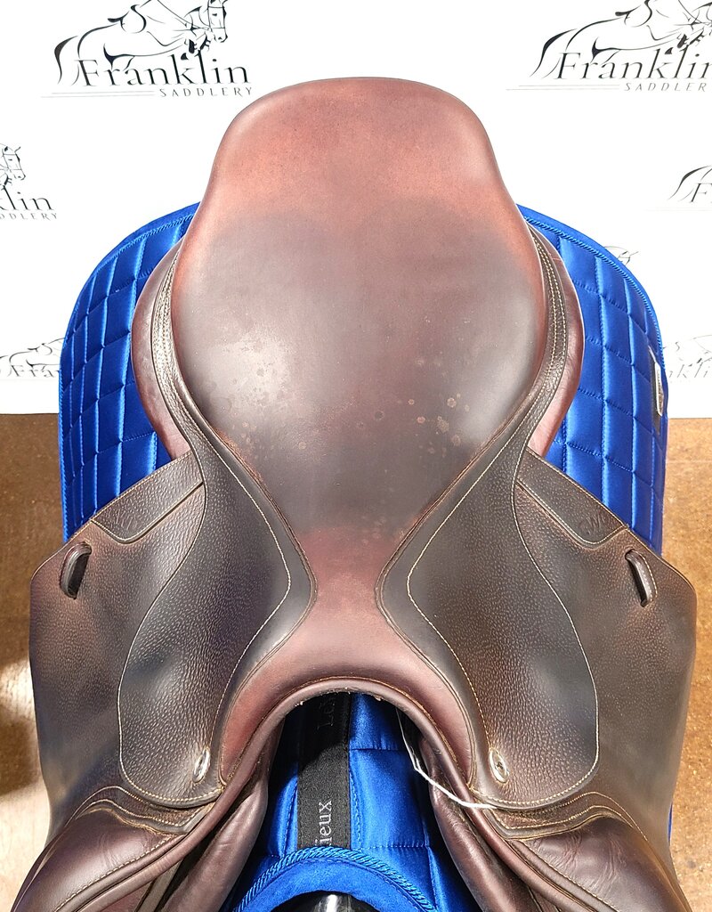 CWD Jumping Saddle 17.5" Seat Medium Tree Consignment #817