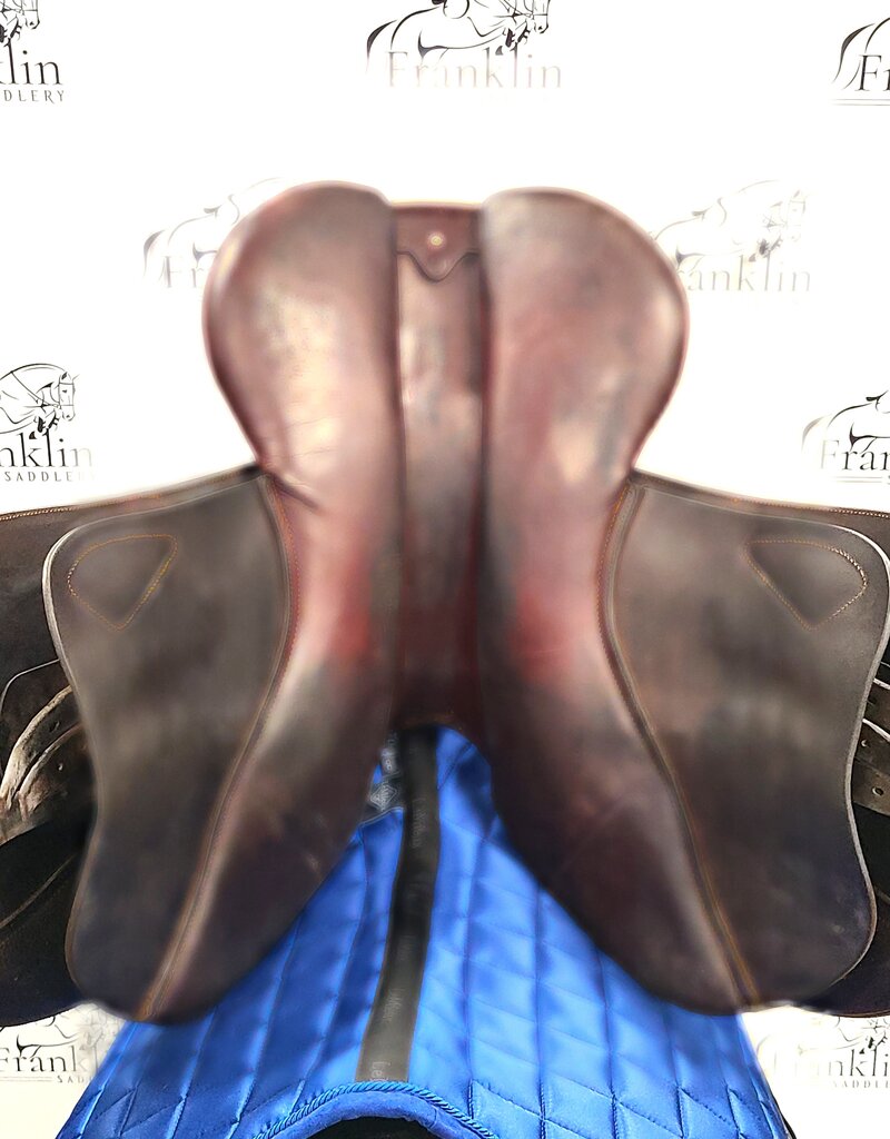 CWD Jumping Saddle 17.5" Seat Medium Tree Consignment #817