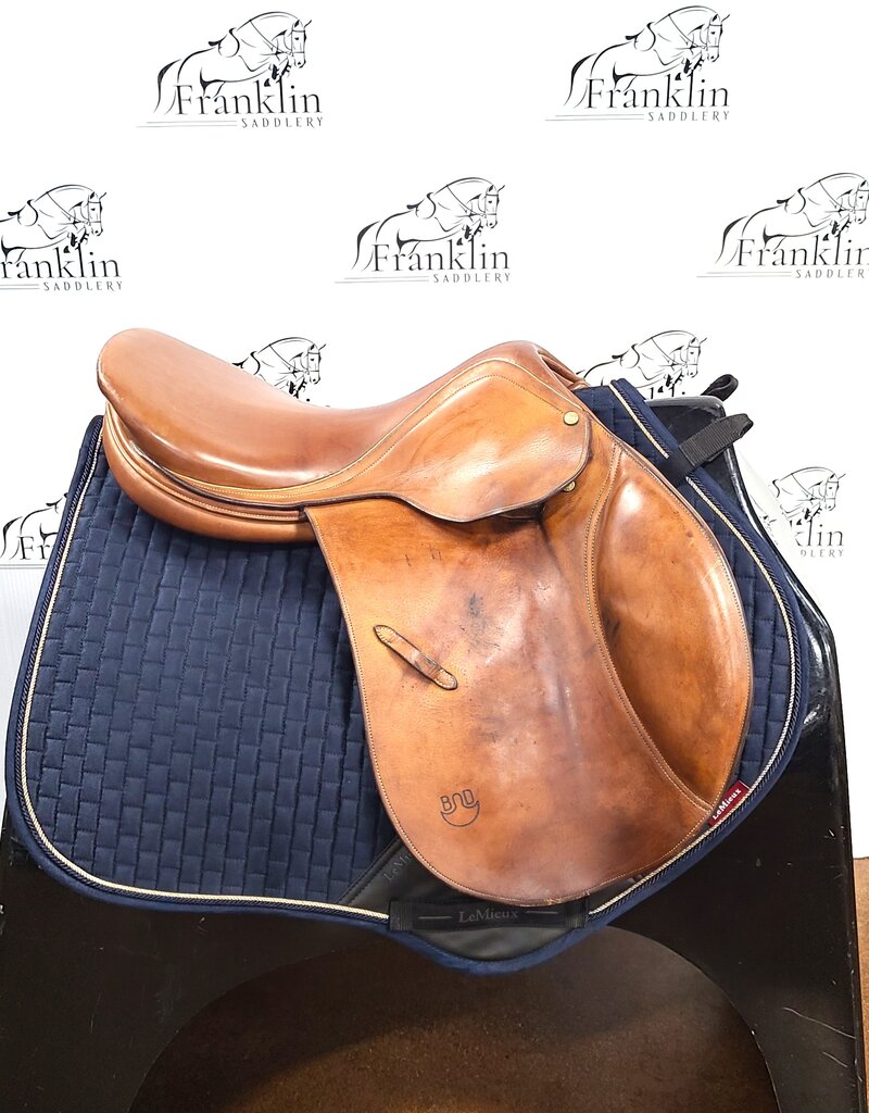 Bruno Delgrange English Saddle 17.5" Seat Consignment #825