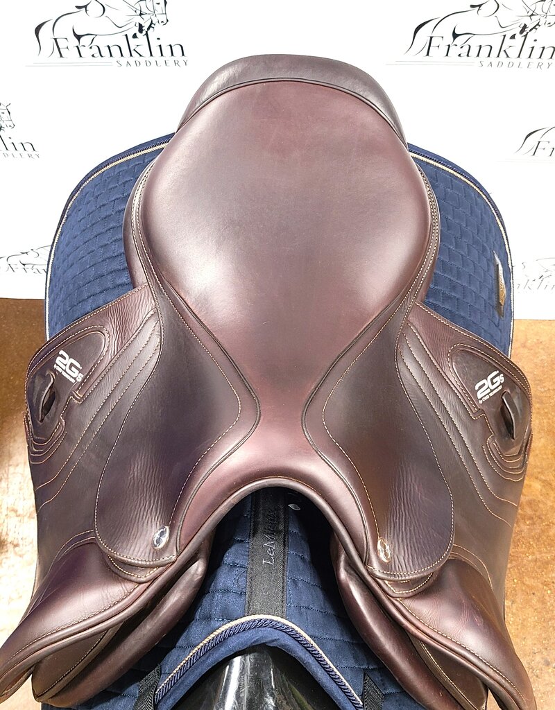 CWD 2Gs Jumping Saddle 17.5" Seat Consignment #826