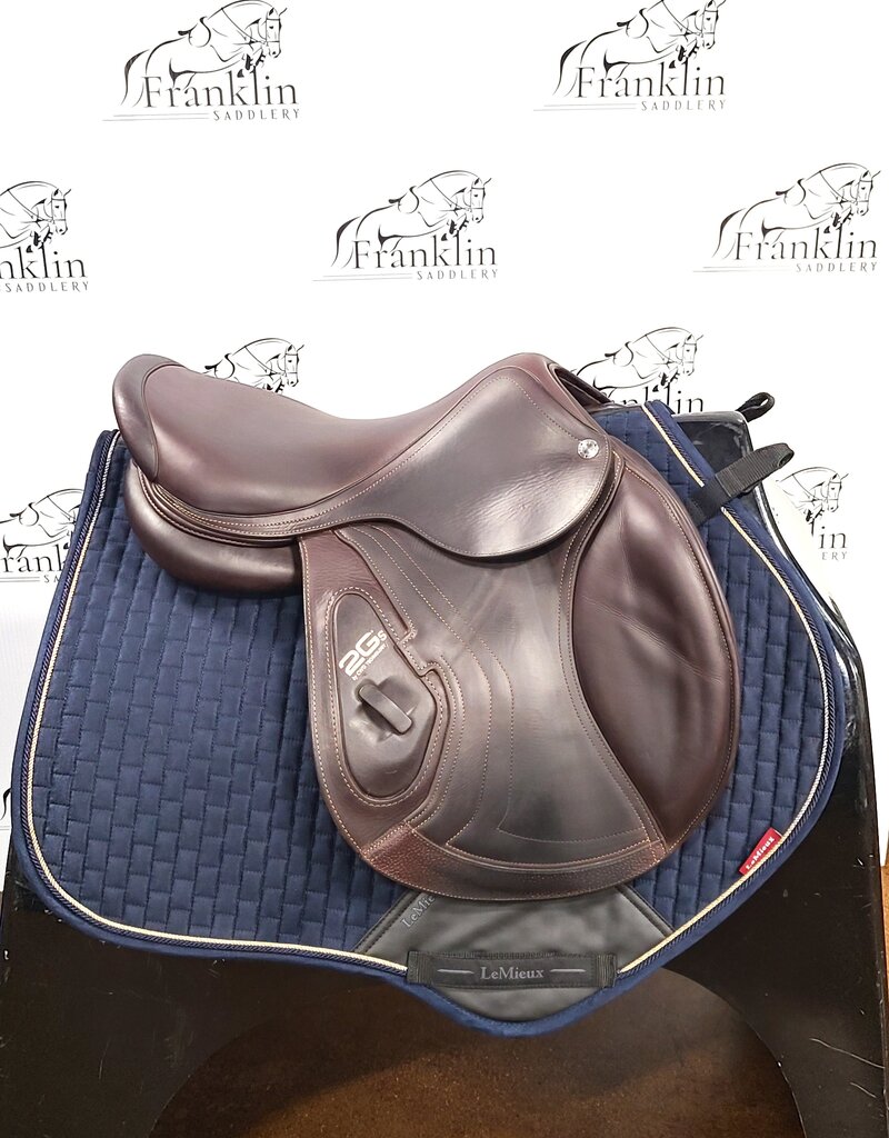 CWD 2Gs Jumping Saddle 17.5" Seat Consignment #826