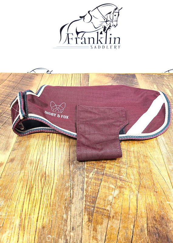 Aubrion Digby and Fox Lite Waterproof Dog Coat Maroon