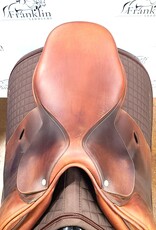 Used Butet 2007 L 17" Seat 1 Flap Standard Tree Gold Saddle Consignment #835