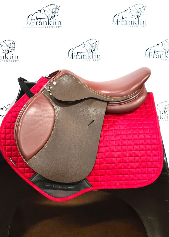 HDR Advantage Jumping Saddle 17.5" Seat Medium Tree Consignment #834