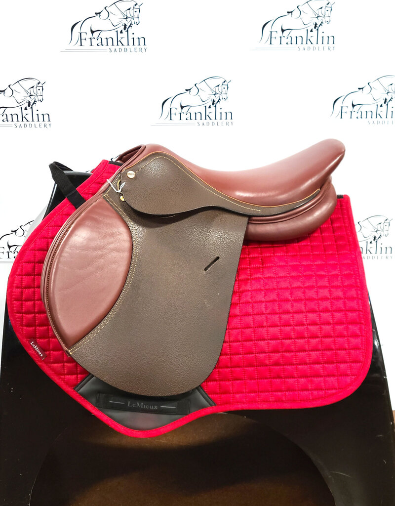 HDR Advantage Jumping Saddle 17.5" Seat Medium Tree Consignment #834