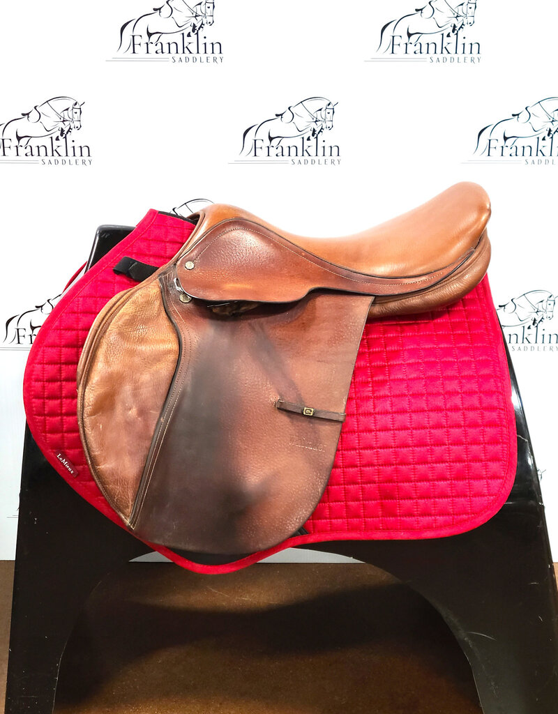 Barnsby Jumping Saddle 18" Seat Consignment #827