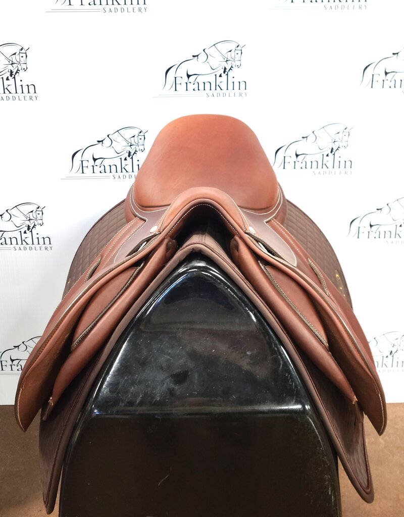 Butet Butet Premium L 17" Seat 2.5 Flap Standard Tree  UDTF Gold Saddle