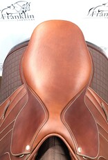 Butet Butet Premium L 17" Seat 2.5 Flap Standard Tree  UDTF Gold Saddle