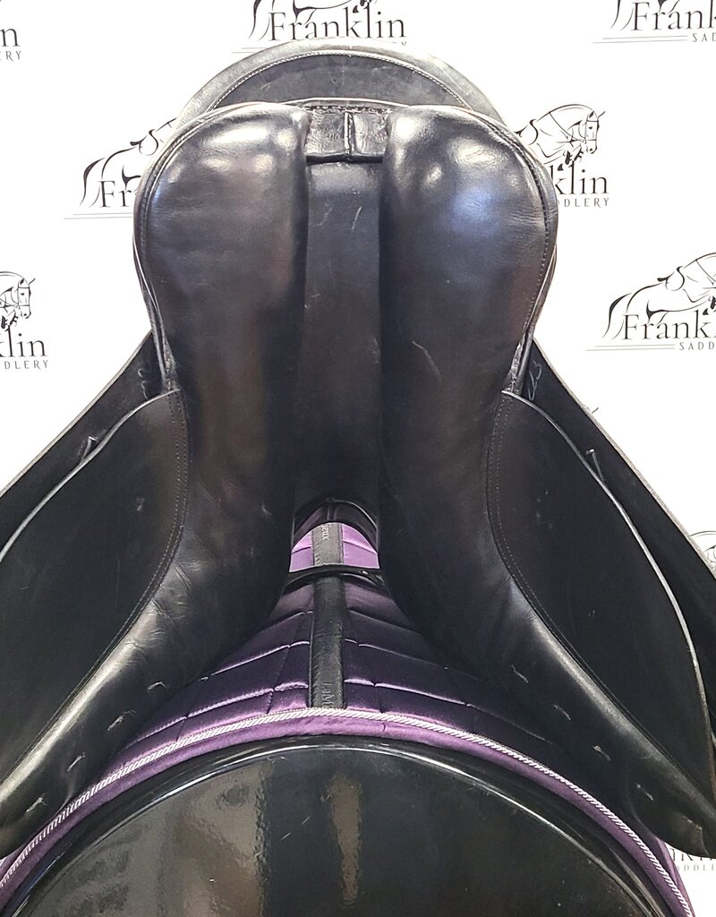 Klimke Miller Dressage Saddle 17.5" Seat Consignment #828