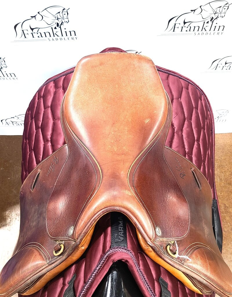 Pessoa Jumping Saddle 15.5" Seat Consignment #836