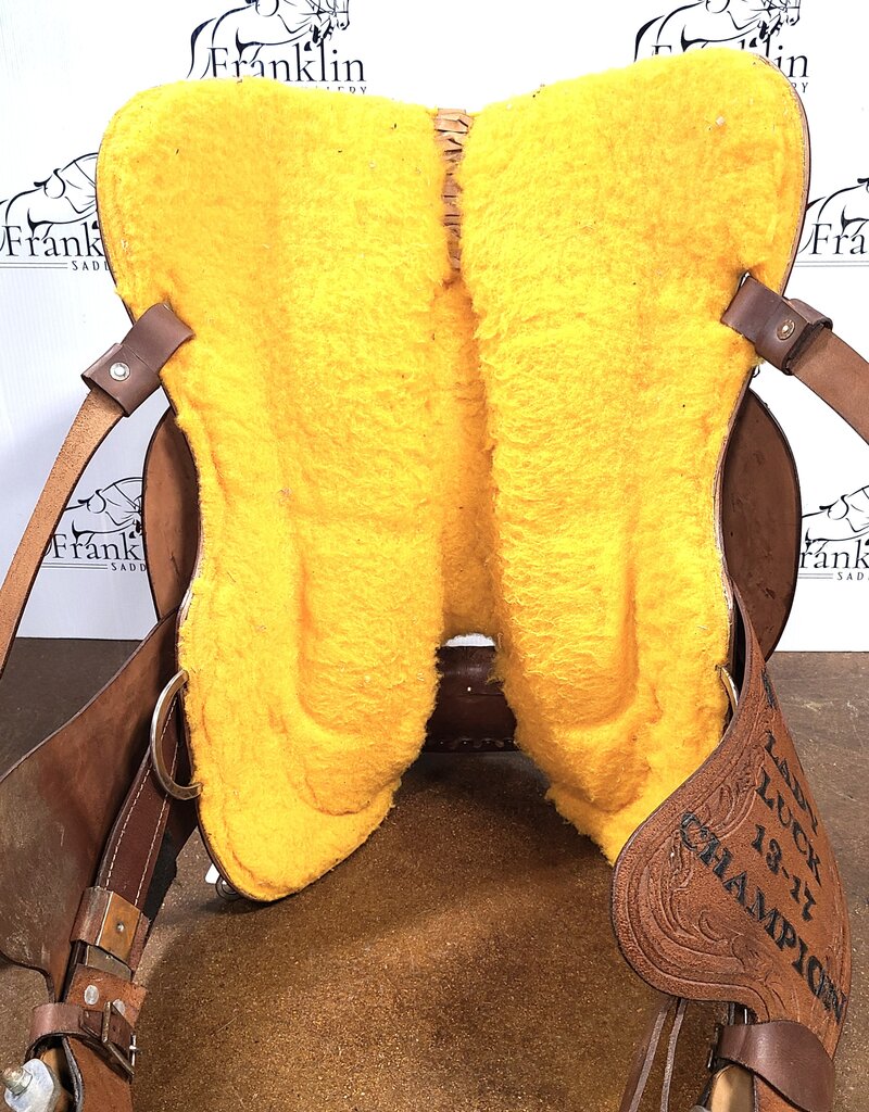 Western Trophy Saddle 16" Seat Consignment #838