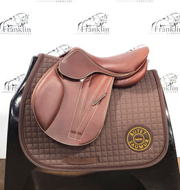 Butet Butet Premium Integrated L 15" Seat 1.5 Flap Standard Tree Gold Saddle