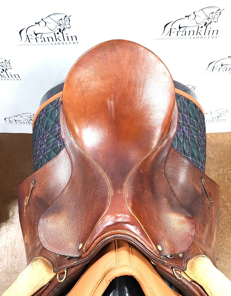 Stubben Hunter Jumper Saddle 17.5" Seat Consignment #839