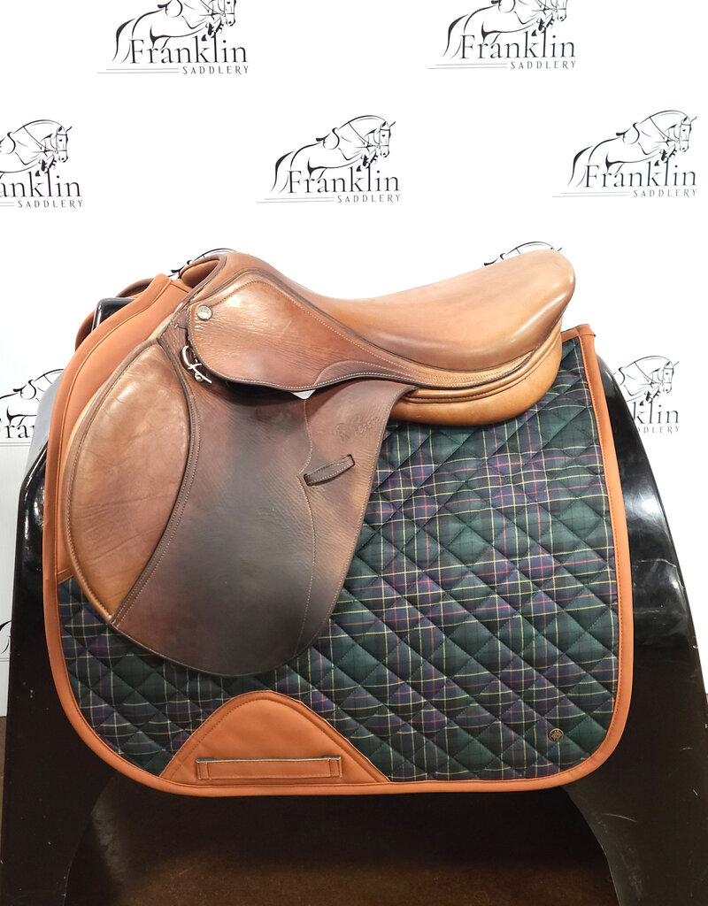 Pessoa Jumping Saddle 17" Seat Consignment #847