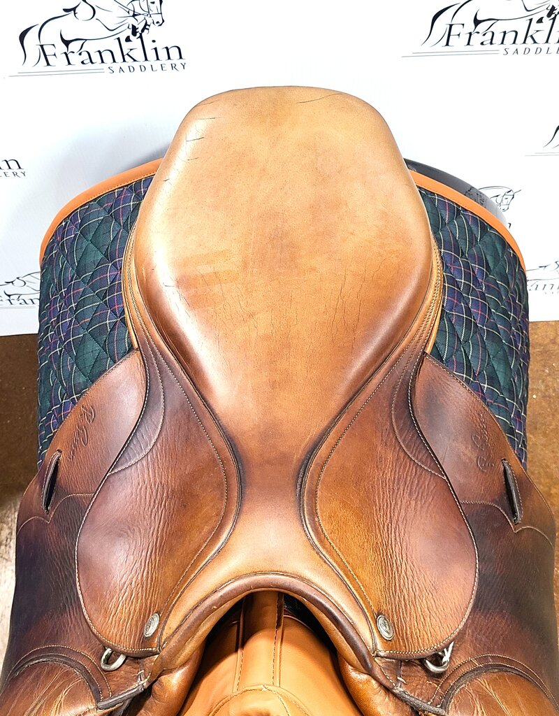 Pessoa Jumping Saddle 17" Seat Consignment #847